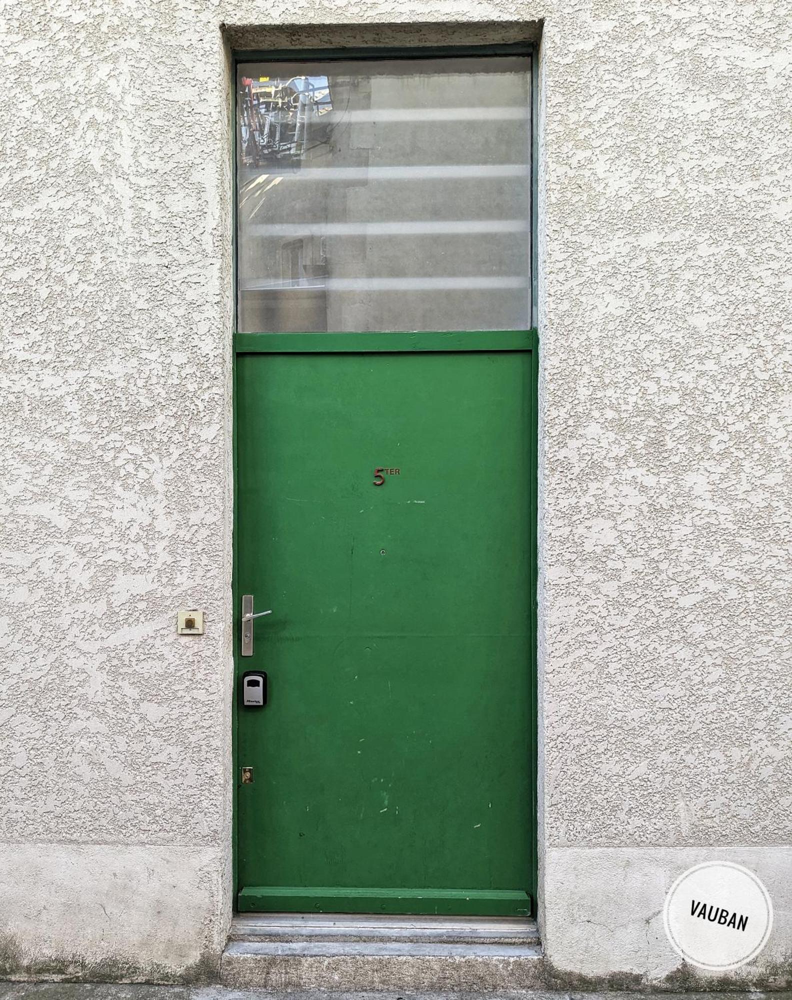 Douceur Nimoise En Centre Ville - Rdc Et Exterieur Nîmes Buitenkant foto
